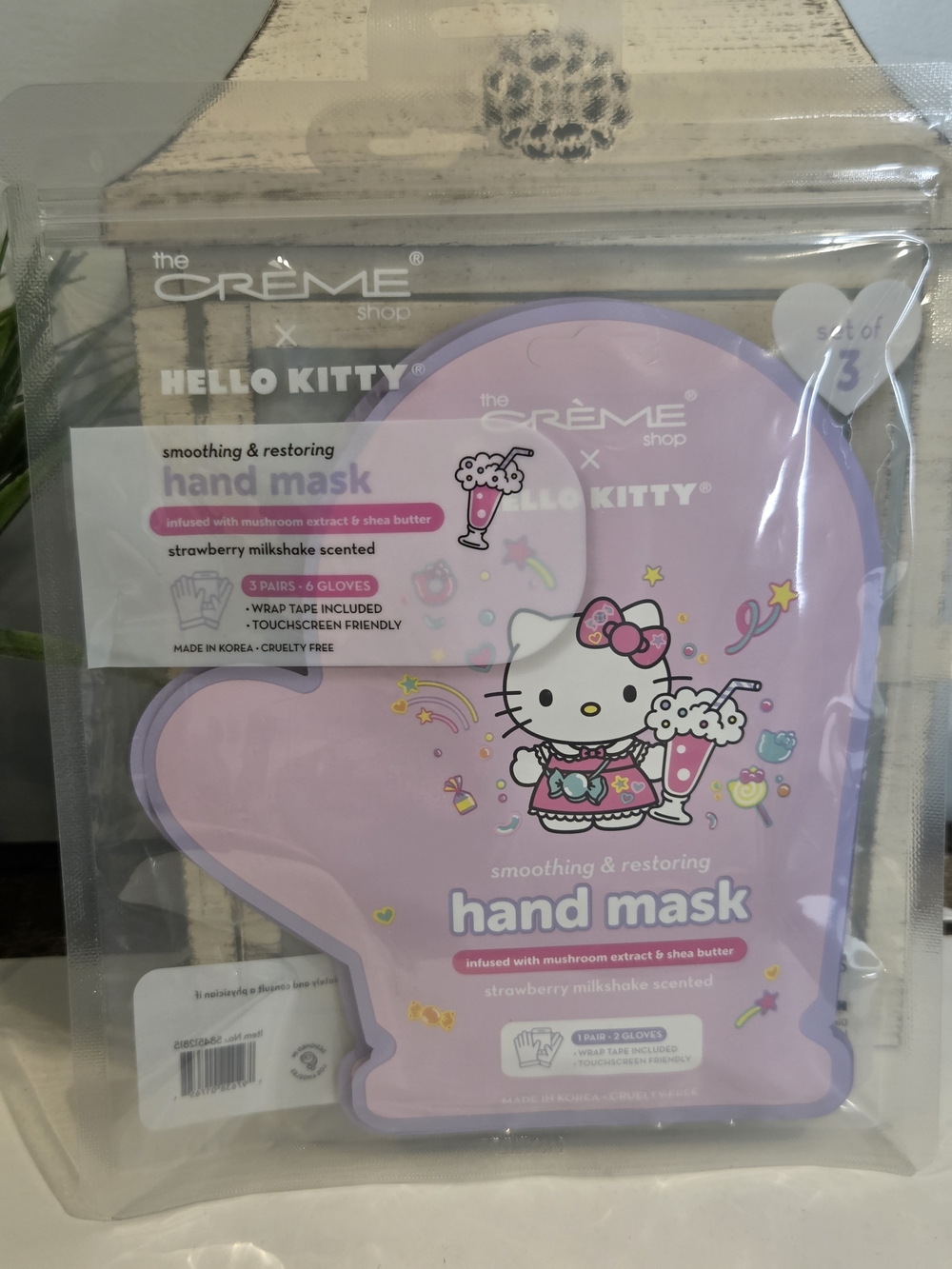 The Creme Shop x Hello Kitty Pink Hand Mask - Strawberry Milkshake Scented